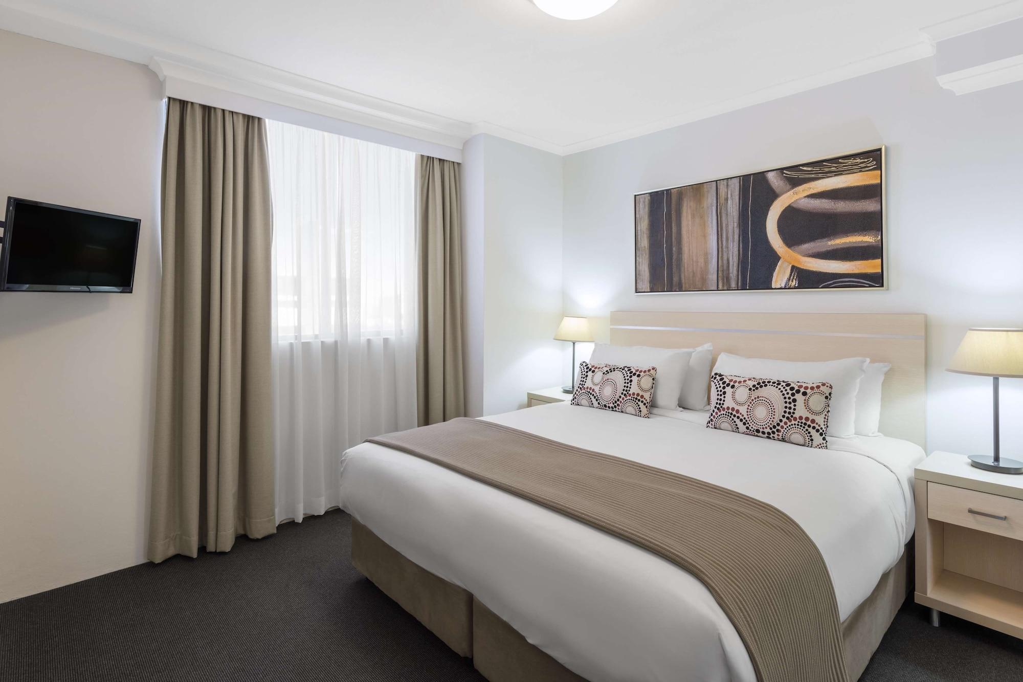 Oaks Sydney Castlereagh Suites Екстер'єр фото
