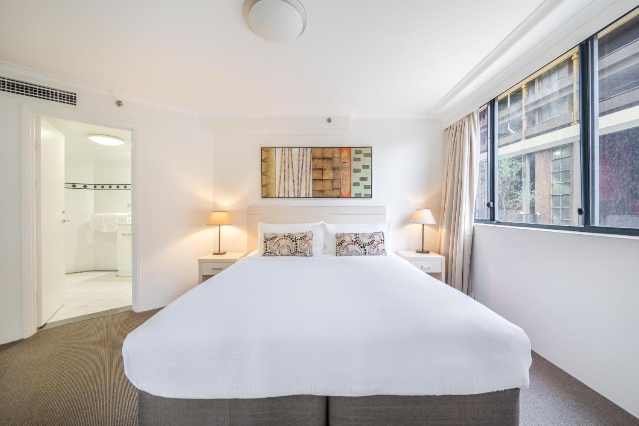 Oaks Sydney Castlereagh Suites Екстер'єр фото