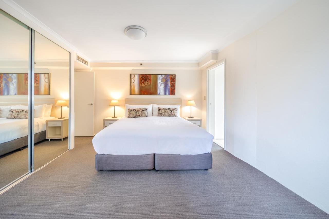 Oaks Sydney Castlereagh Suites Екстер'єр фото