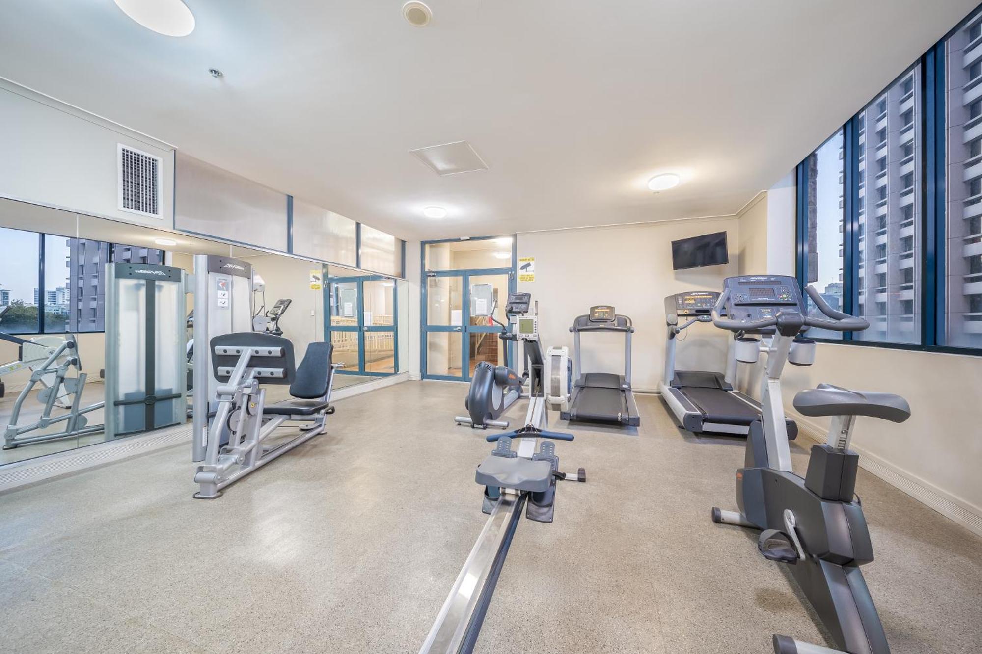 Oaks Sydney Castlereagh Suites Екстер'єр фото
