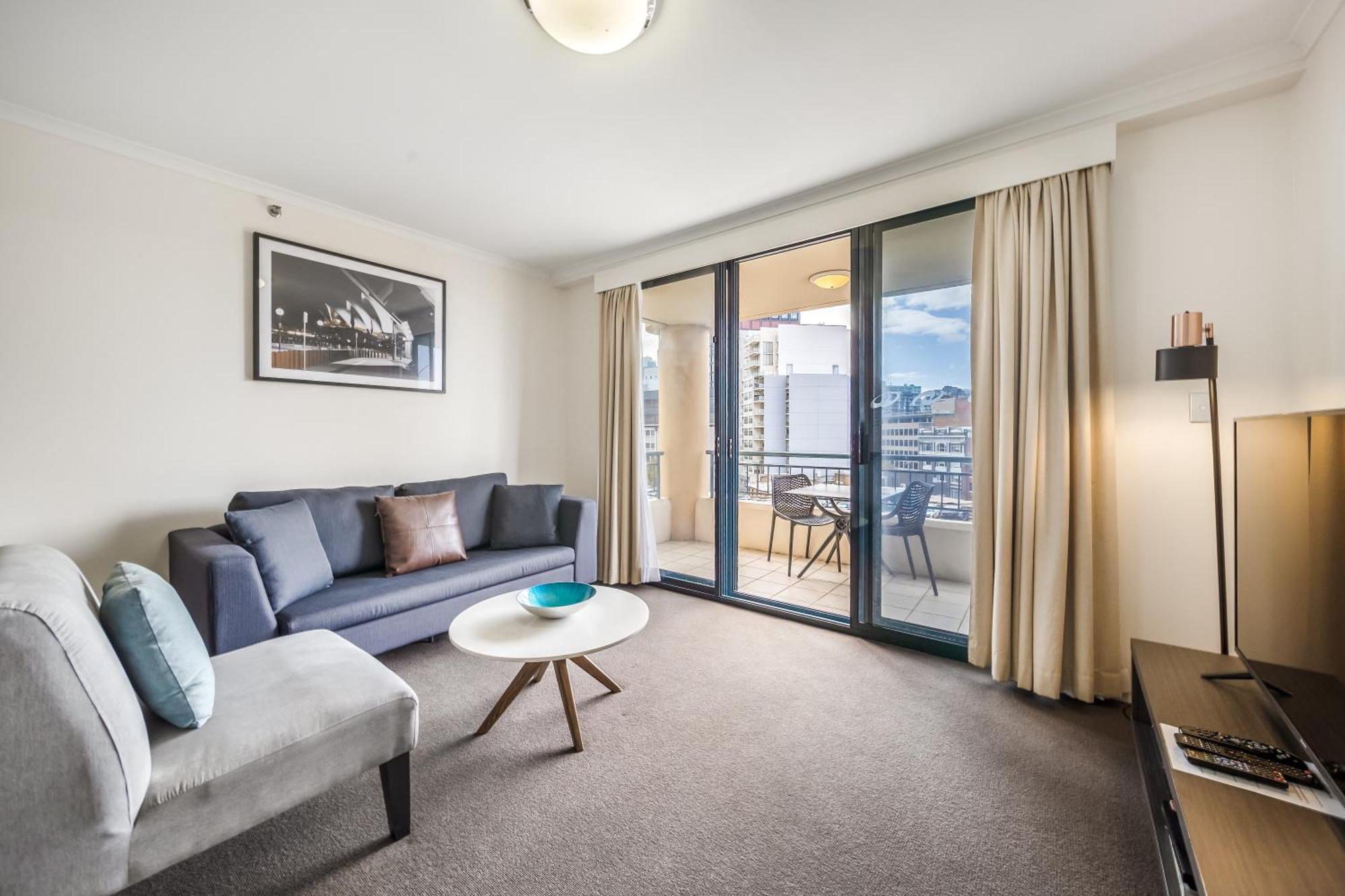 Oaks Sydney Castlereagh Suites Екстер'єр фото